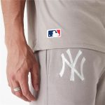 Men’s Short Sleeve T-Shirt New Era ESSNTLS LC OS TEE NEYYAN 60435555 Light brown (M) - Image 4