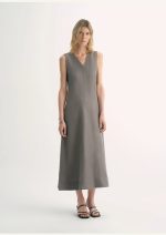 Lightweight and zero-pressure cupro linen textured anti-wrinkle V-neck sleeveless A-line dress - Image 8