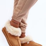 Slippers model 188685 Step in style