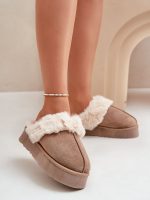 Slippers model 203583 Step in style