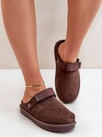 Slippers model 204651 Step in style