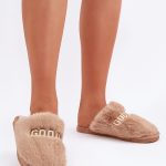 Slippers model 204941 Step in style