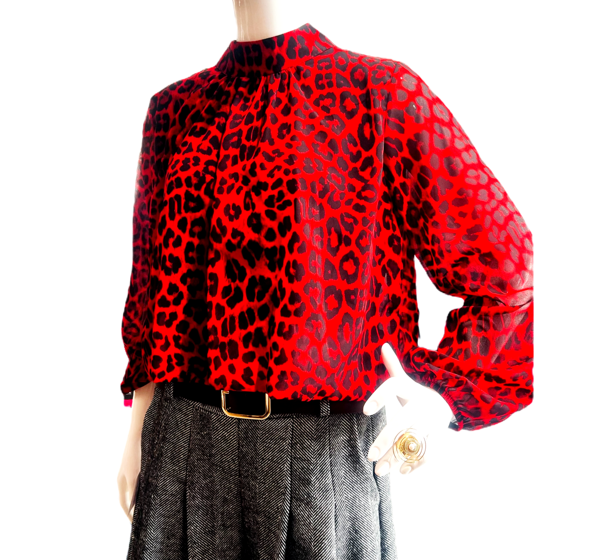Striking crop blouse in a bold leopard red and black color - Image 3