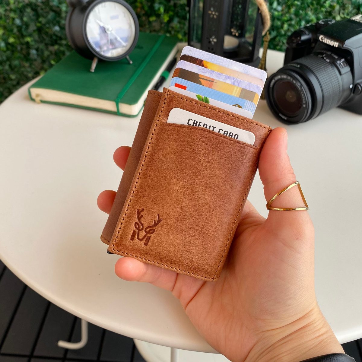 Pescol - Genuine Leather RFID Protection Card Holder/Wallet - Image 1