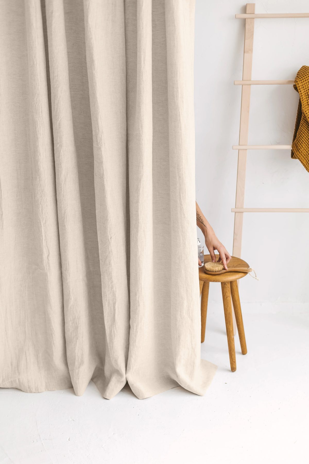 Organic Linen Shower Curtain | Off White | Eco-Friendly & Mold-Resistant | UK Made - Image 2