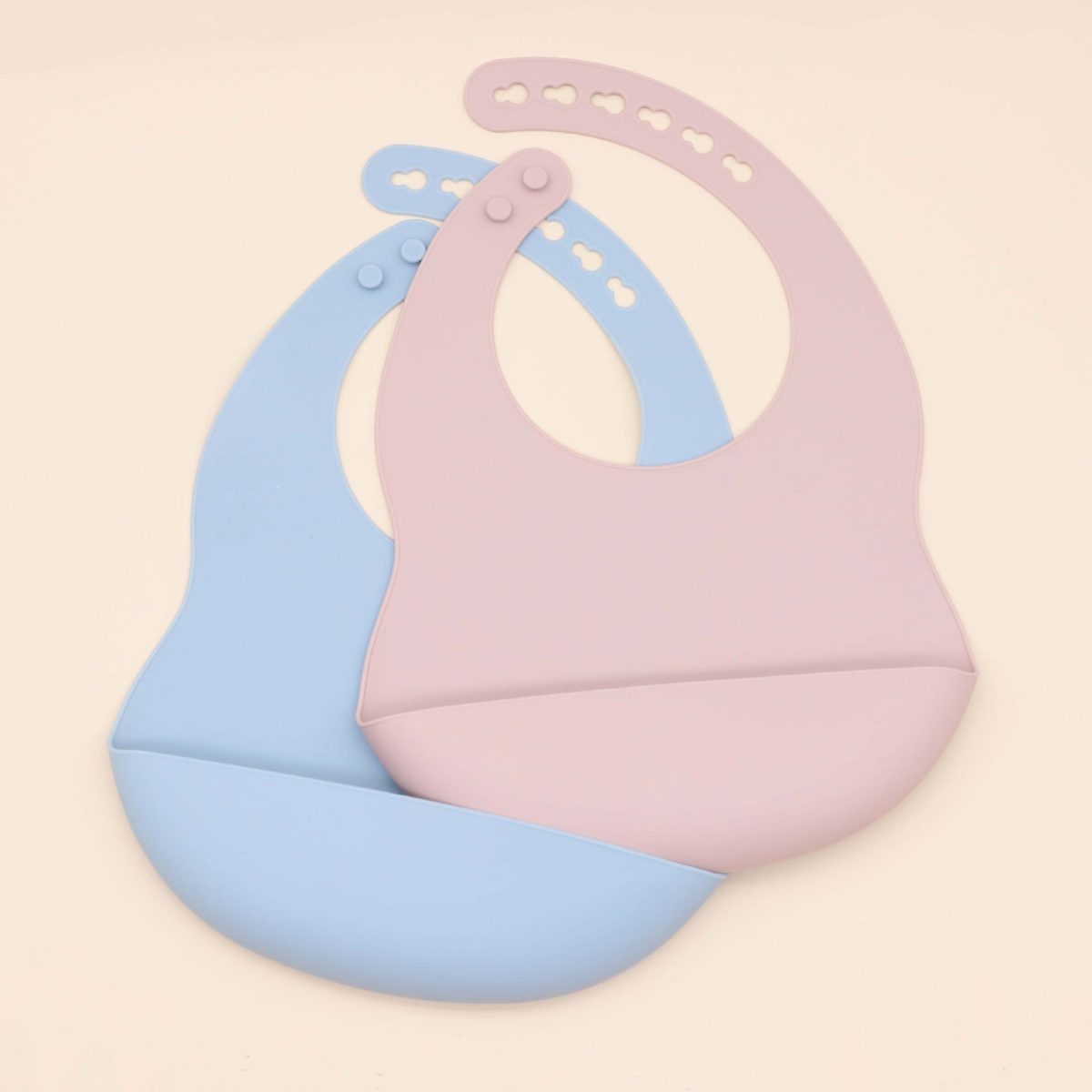Baby Solid Color Food Grade Silicone Bibs - Image 3