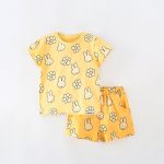 Summer Baby Kids Girls Cartoon Rabbit And Flowers Pattern T-Shirt And Shorts Clothing Set - Image 2