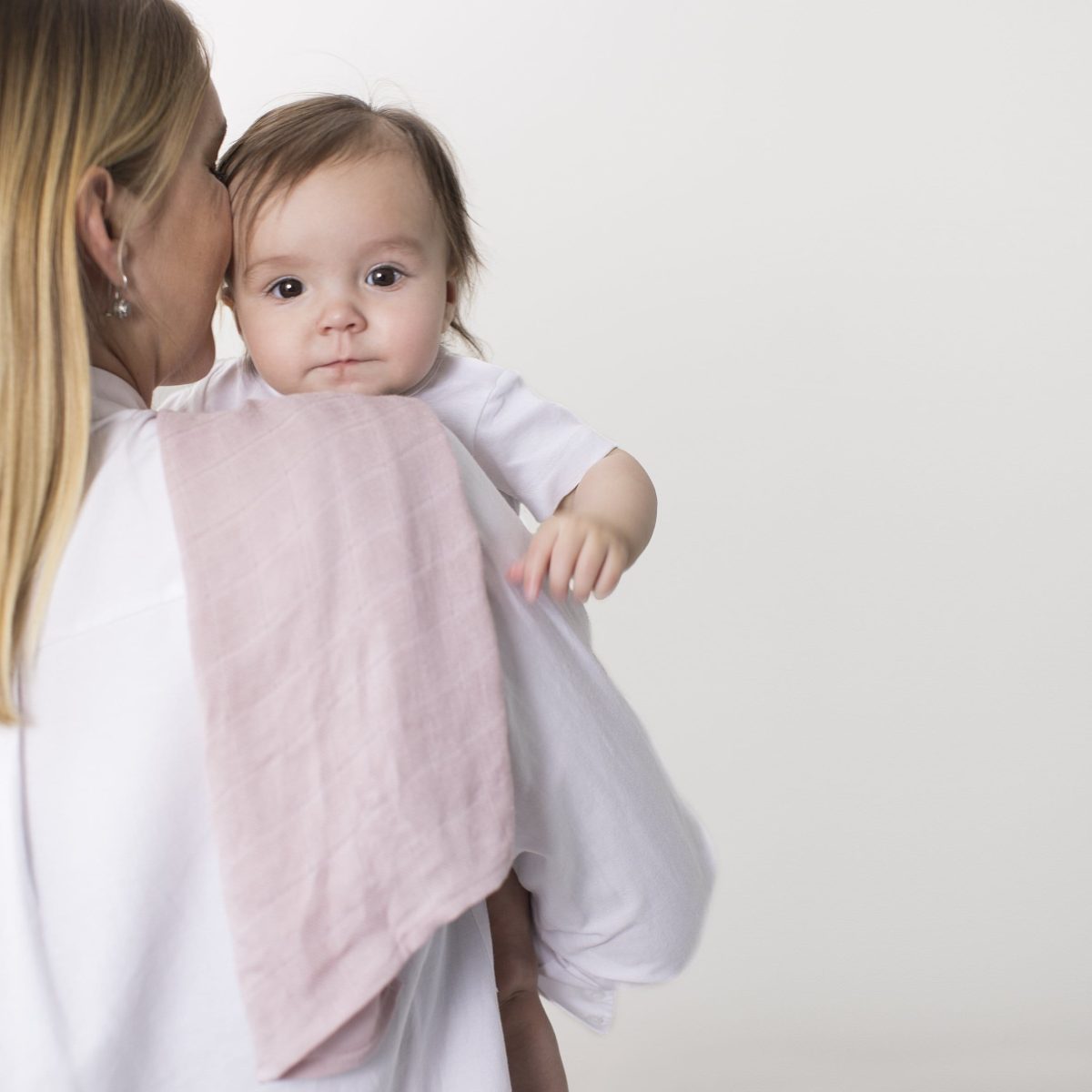 Muslin Squares Pink / White - Image 5