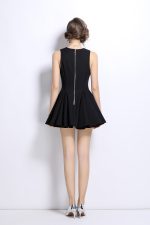 V Neck Double Breasted Pleated Puff Mini Dress - Image 4